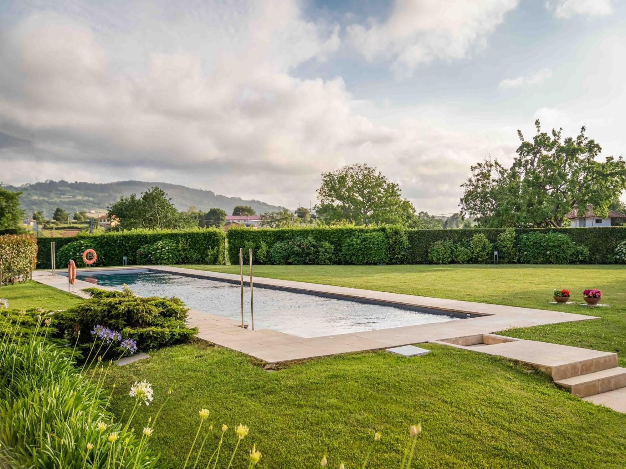 Artiem Asturias Hotel Quintueles Exterior photo