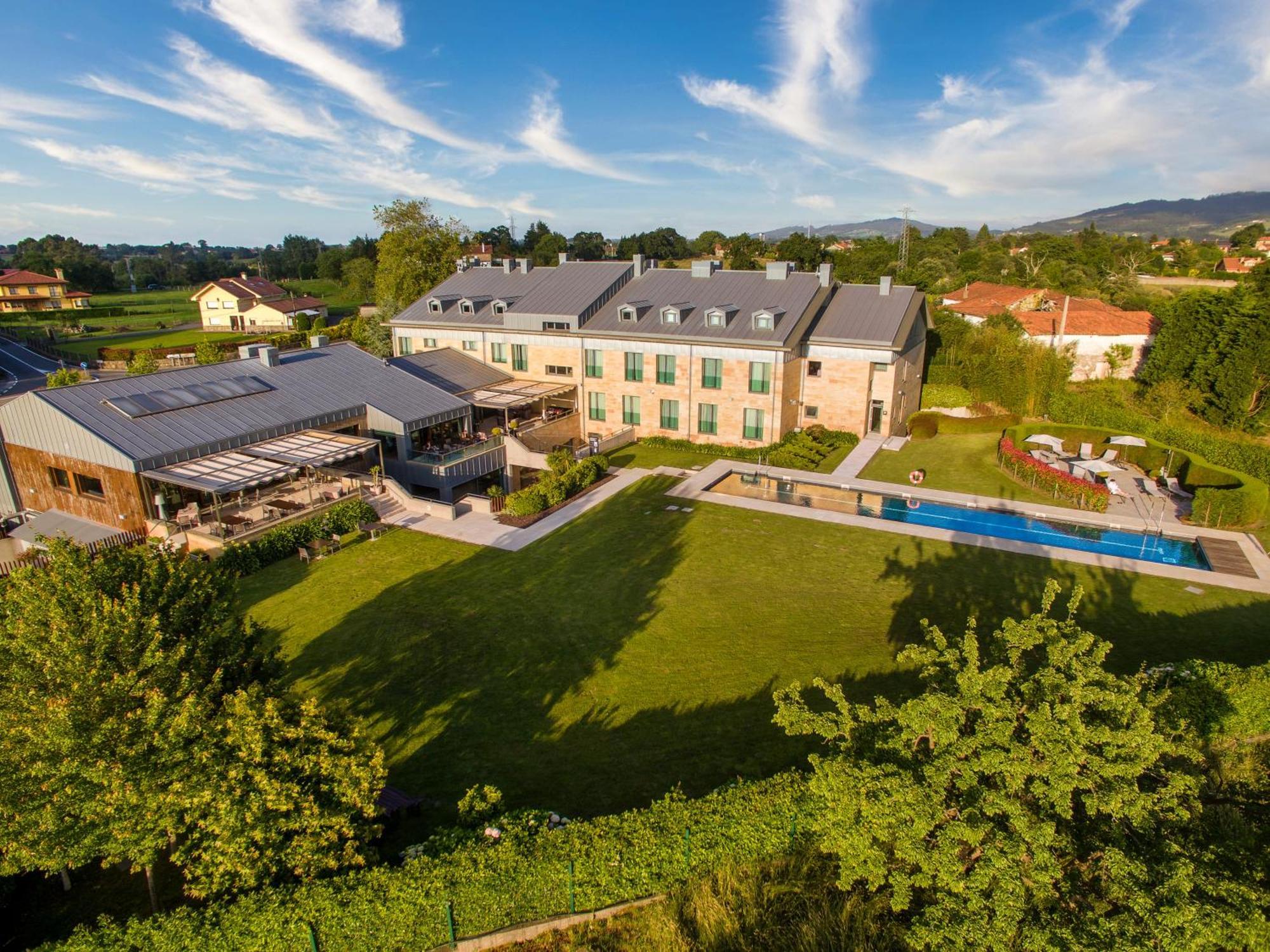 Artiem Asturias Hotel Quintueles Exterior photo